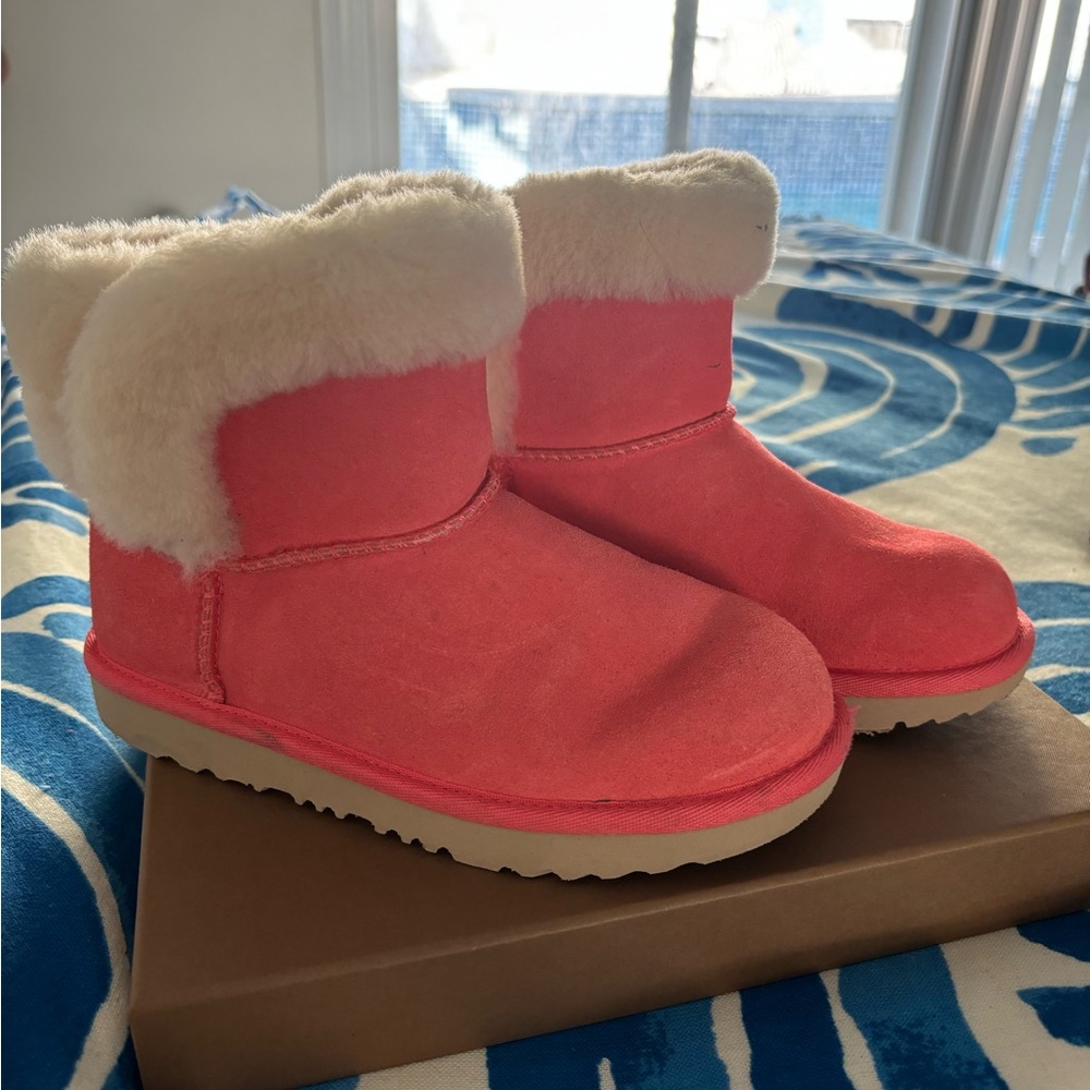 UGGs children pink boots